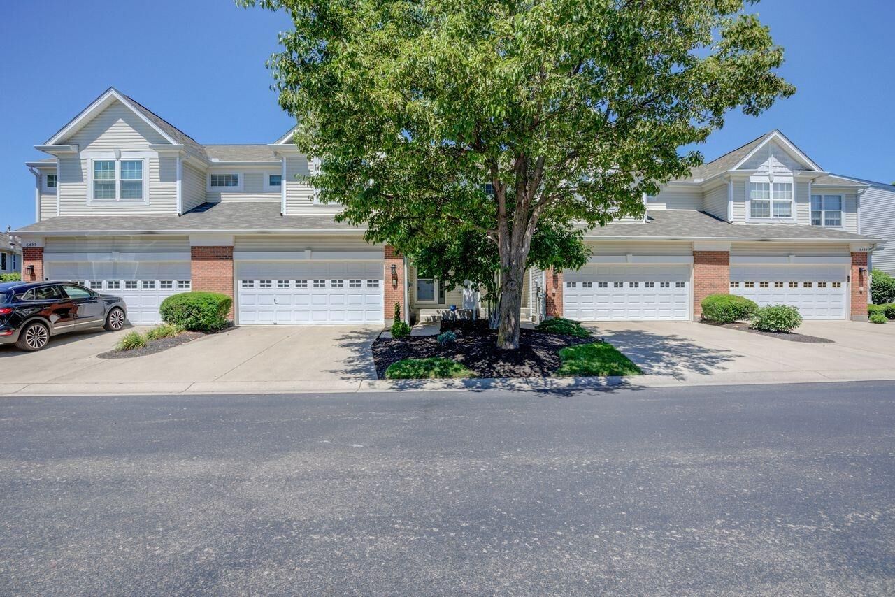 Property Photo:  6451 Pinehurst Ln  OH 45040 