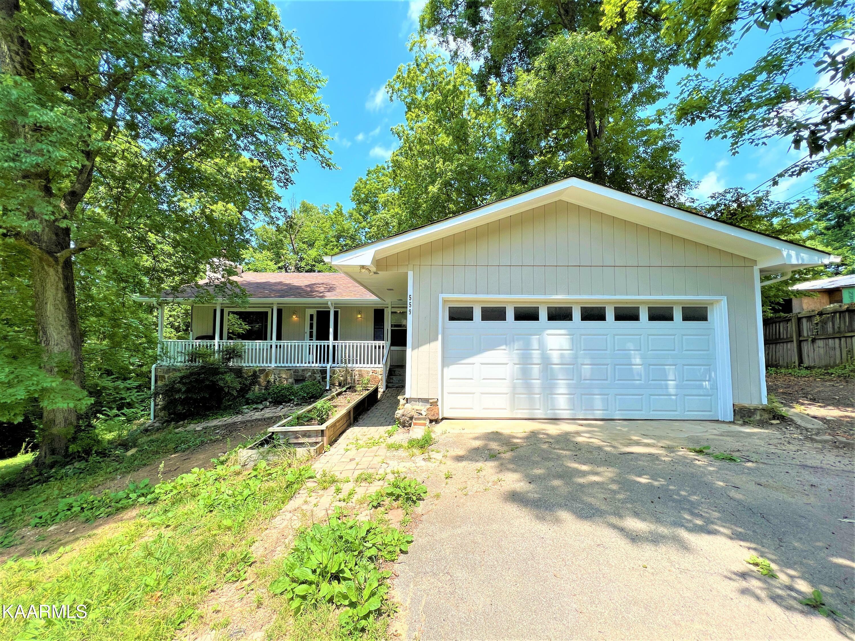 Property Photo:  559 Melton Hill Drive  TN 37716 