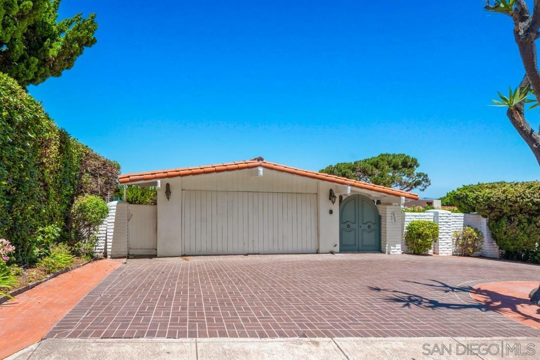 Property Photo:  605 Palos Verdes Dr W  CA 90274 