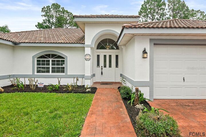 Property Photo:  72 Bud Hollow Drive  FL 32137 