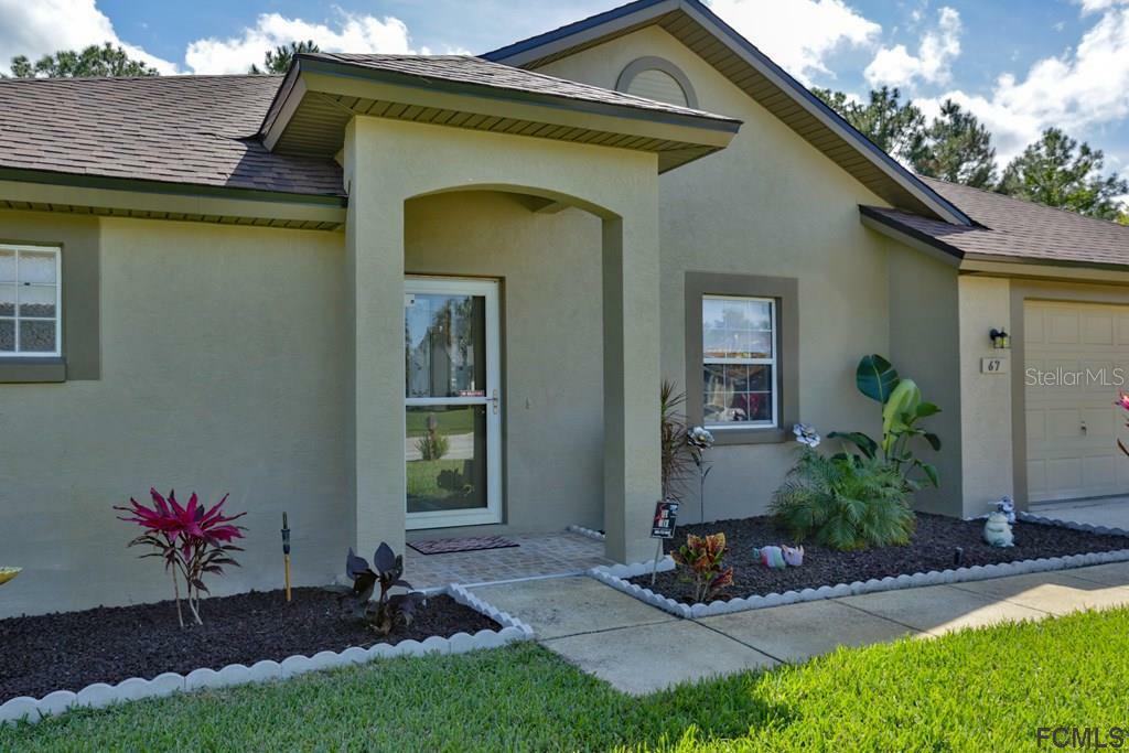 Property Photo: 67 Burbank Drive FL 32137