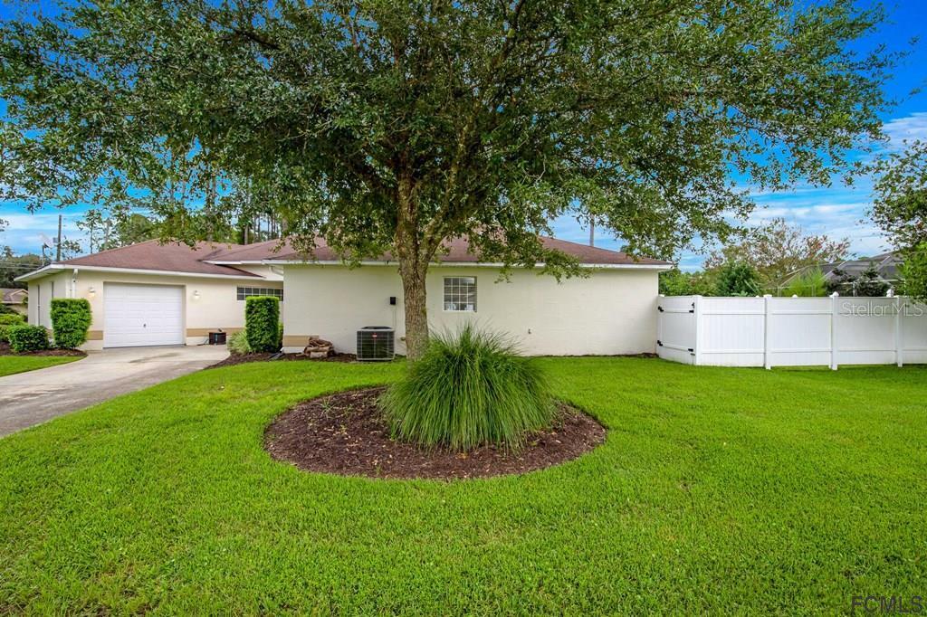 Property Photo:  70 Rickenbacker Drive  FL 32164 