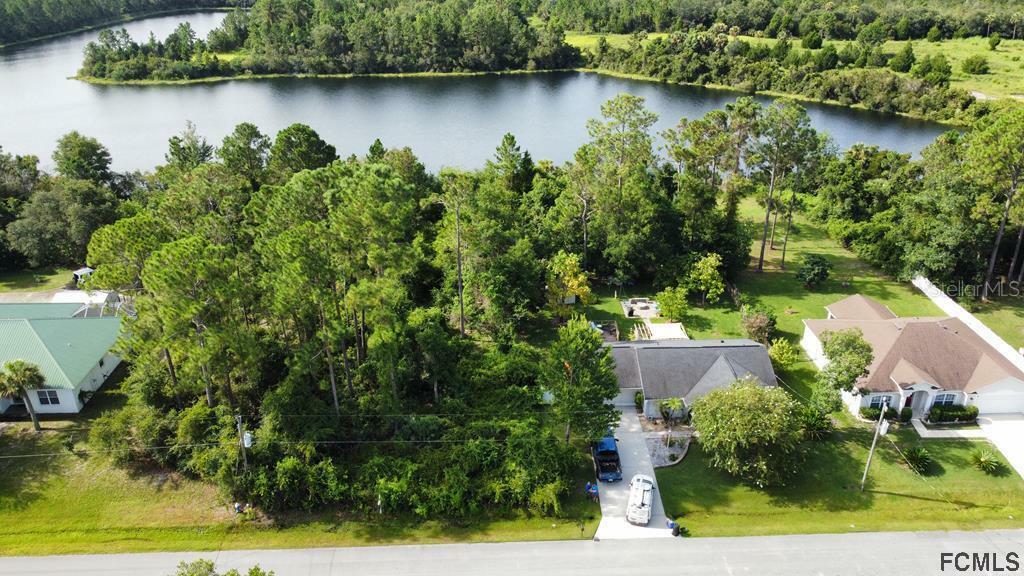 Property Photo:  17 Woodfield Drive  FL 32164 