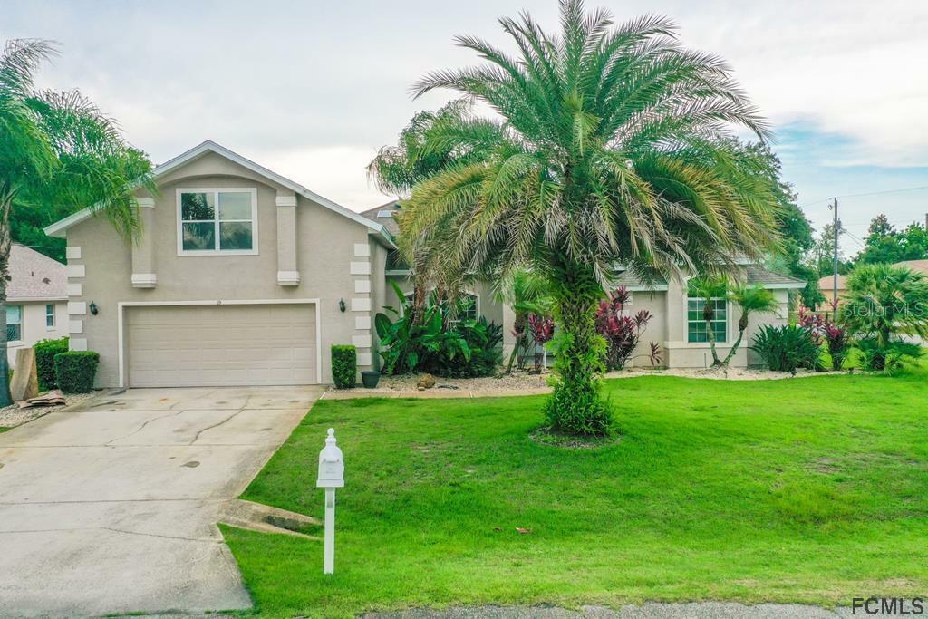 Property Photo: 19 Fifer Lane FL 32137
