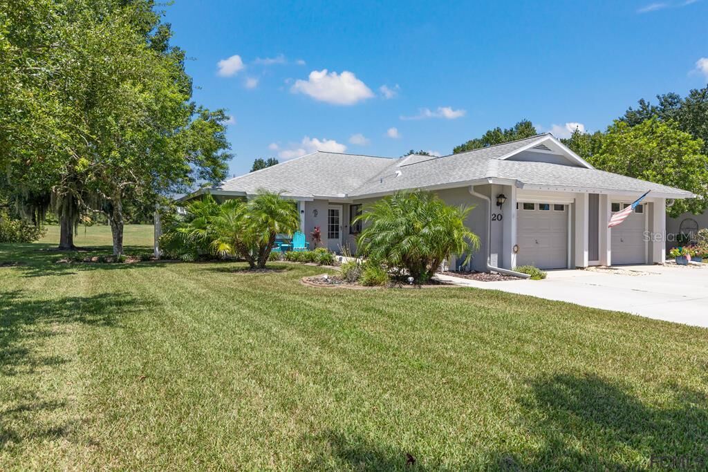 Property Photo:  20 Lake Forest North Cir 20  FL 32137 