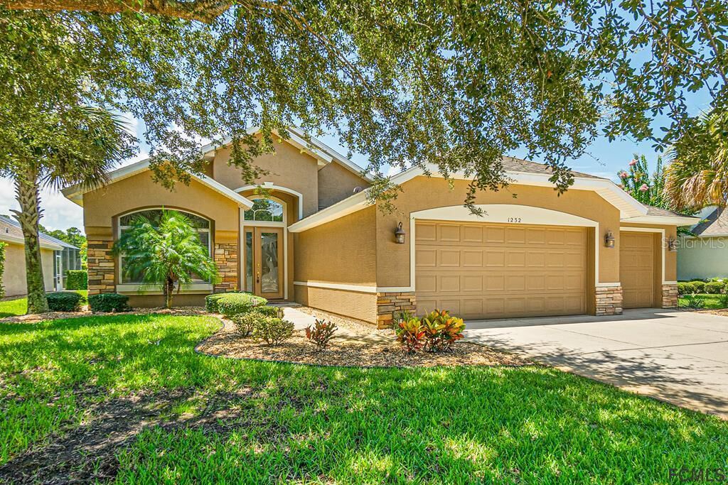 Property Photo:  1232 Crown Pointe Lane  FL 32174 