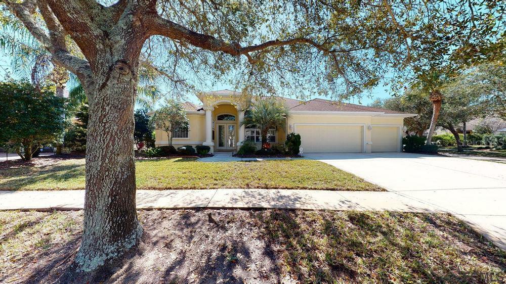 Property Photo:  46 Eastlake Drive  FL 32137 