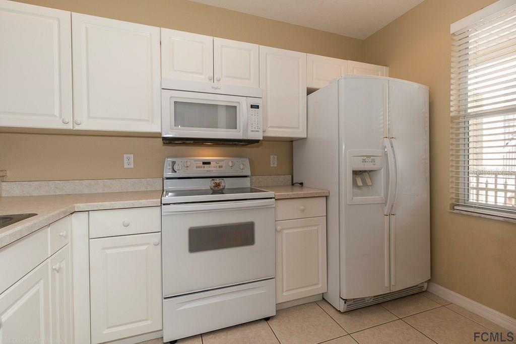 Property Photo:  300 Marina Bay Drive 204  FL 32136 