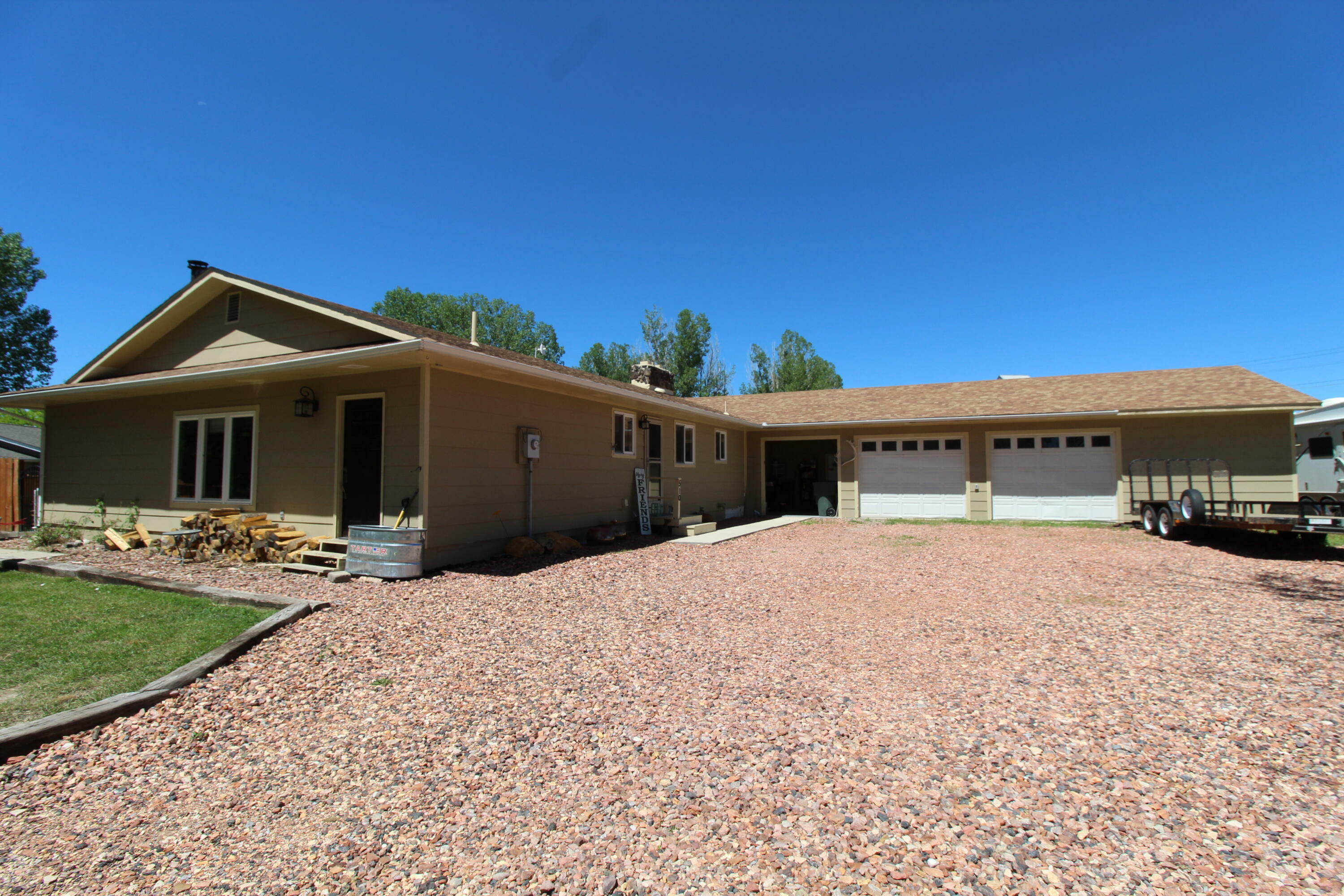 Property Photo:  510 Railway Street  WY 82839 