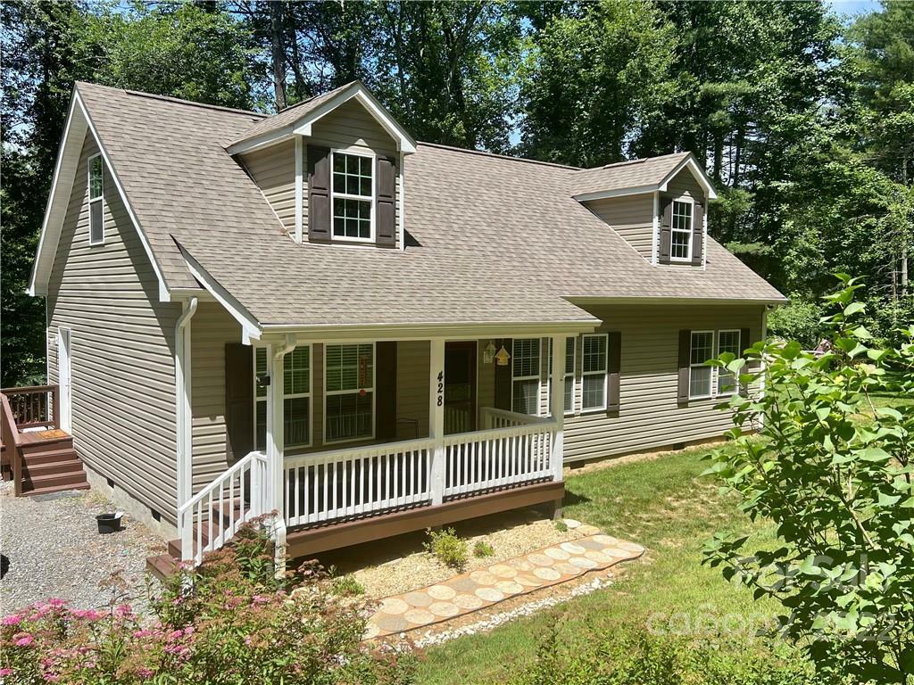Property Photo: 428 Folly Road NC 28739