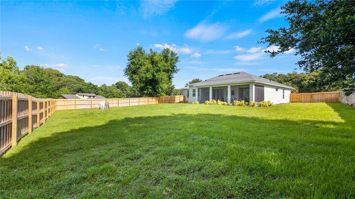 Property Photo:  7516 Frog Log Lane  FL 34748 