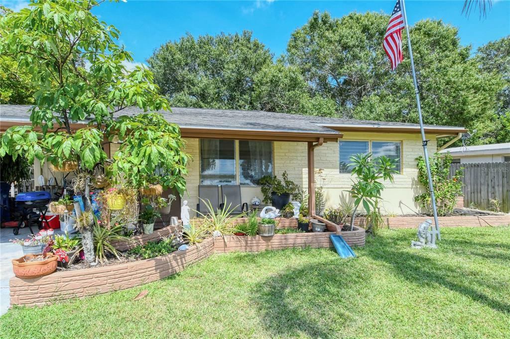 Property Photo:  3309 Dunbar Drive W  FL 34232 