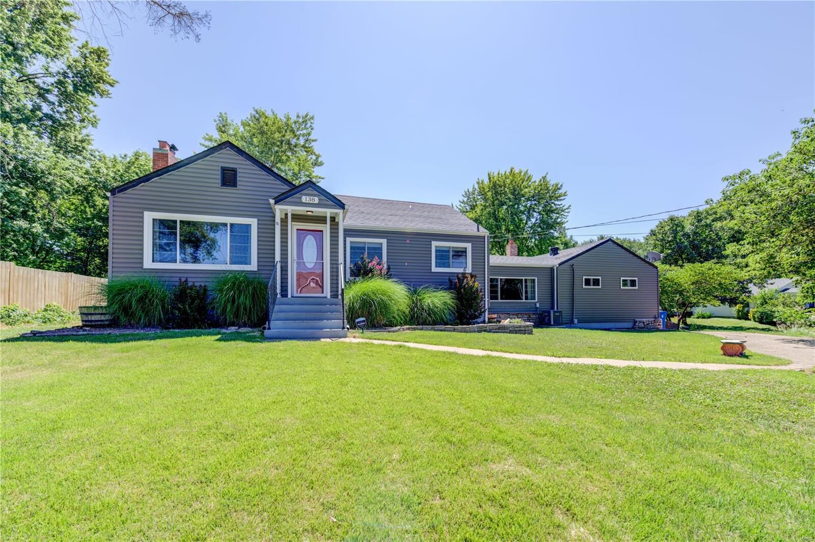 Property Photo:  138 Edgeworth Avenue  MO 63043 
