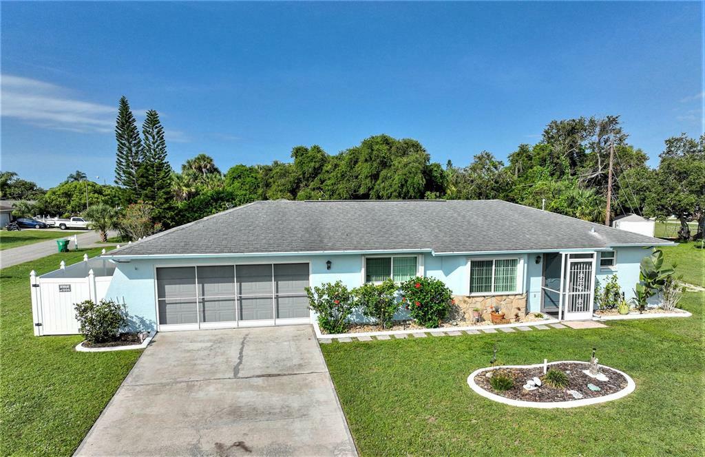 Property Photo:  749 Mirado Lane NW  FL 33948 