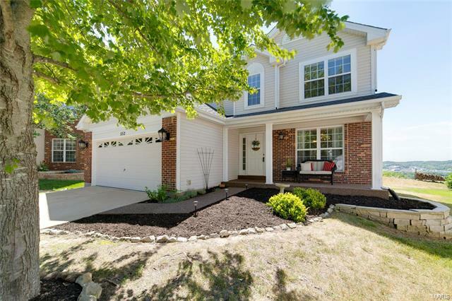 Property Photo:  552 Bluffs View Court  MO 63025 