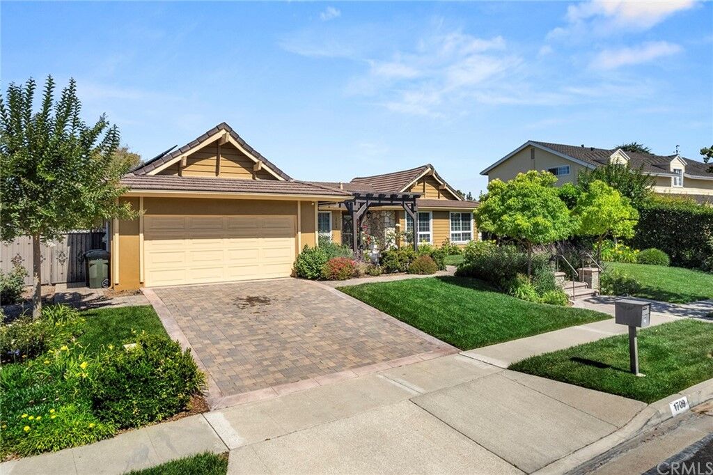 Property Photo: 1709 Celeste Ln CA 92833