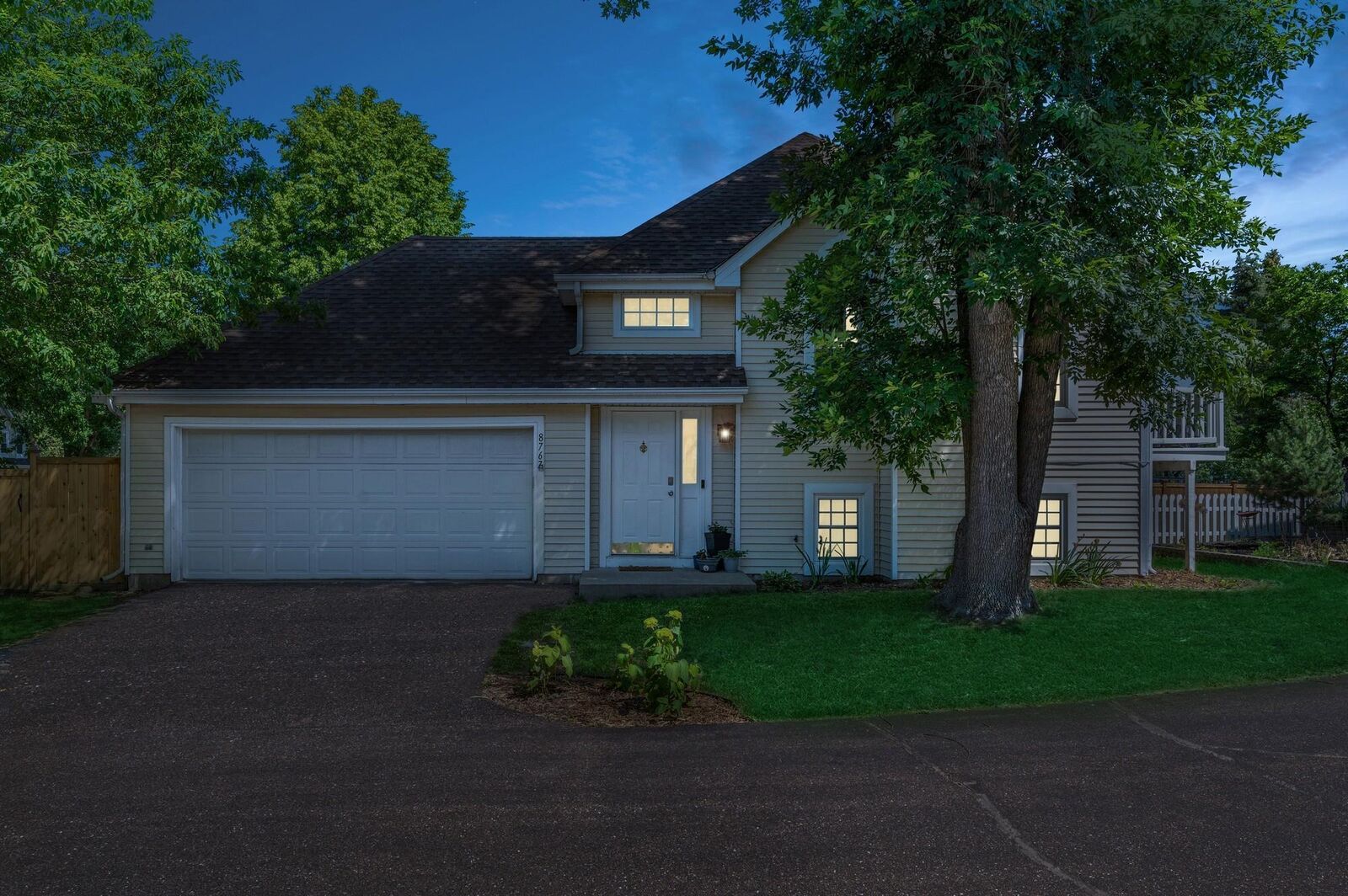 Property Photo:  8767 Knollwood Drive  MN 55347 