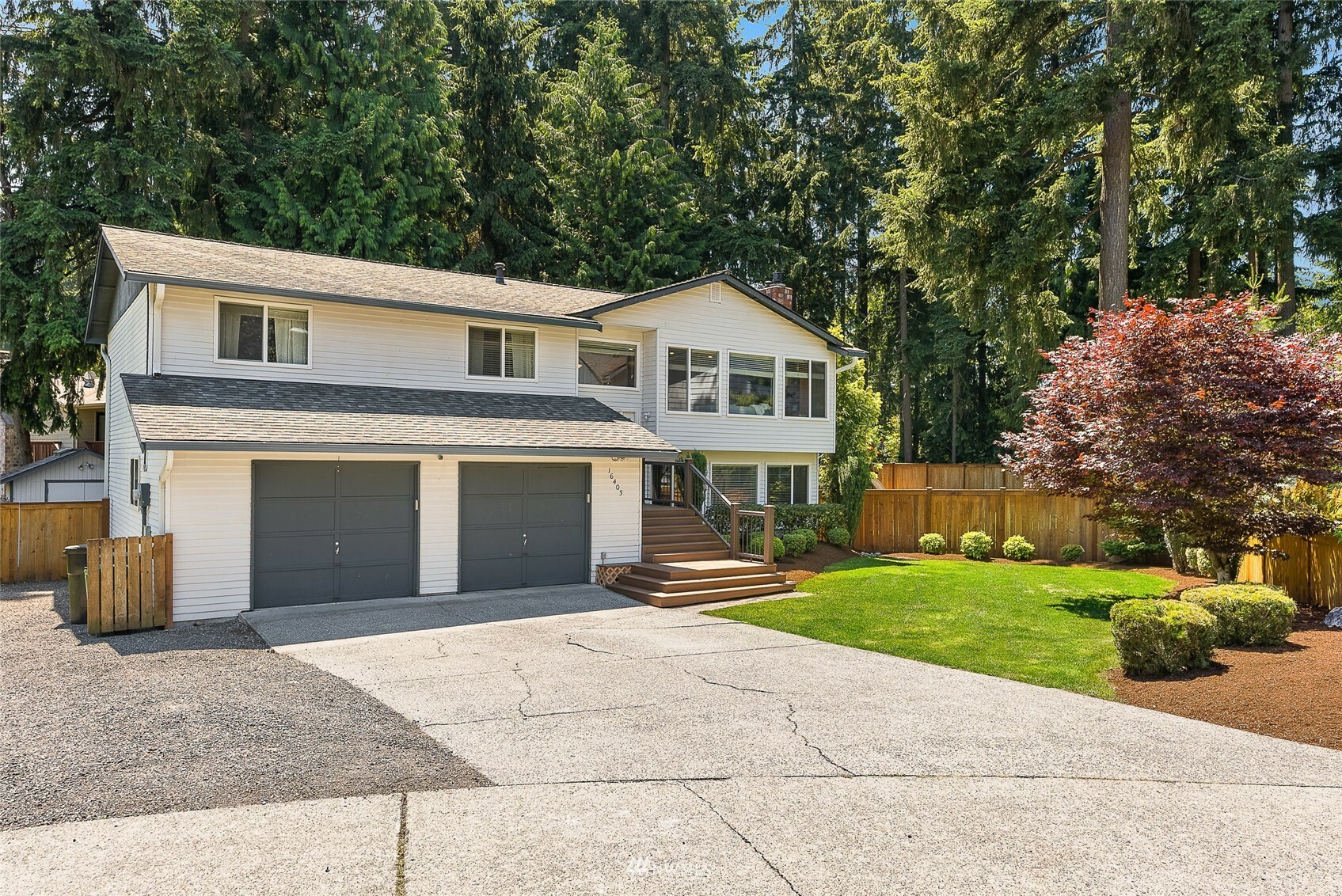 Property Photo:  16403 NE 106th Place  WA 98052 