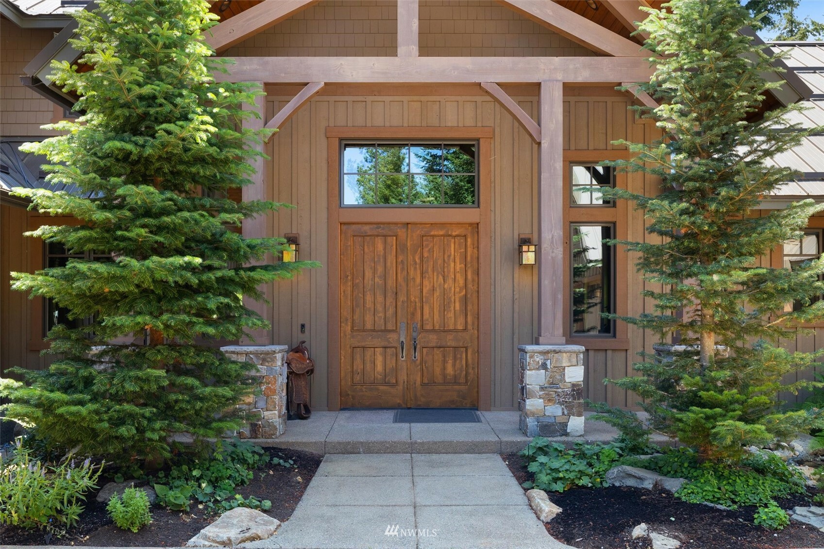 Property Photo: 100 Blue Flame Lane WA 98922
