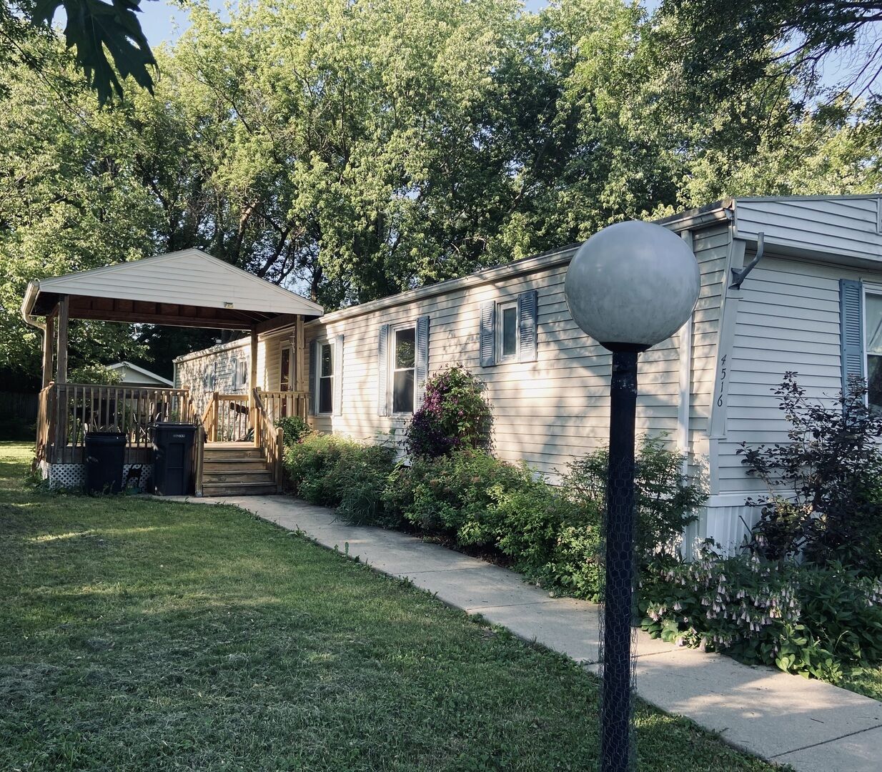 Property Photo:  4516 Harris Drive  IL 61065 