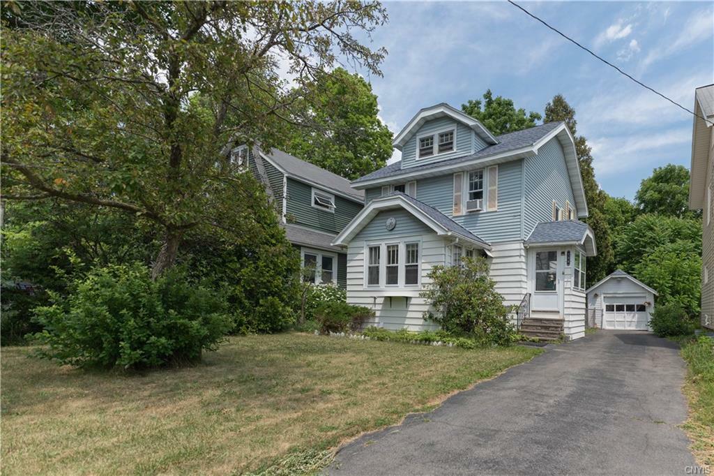 Property Photo:  139 Jamesville Avenue  NY 13210 