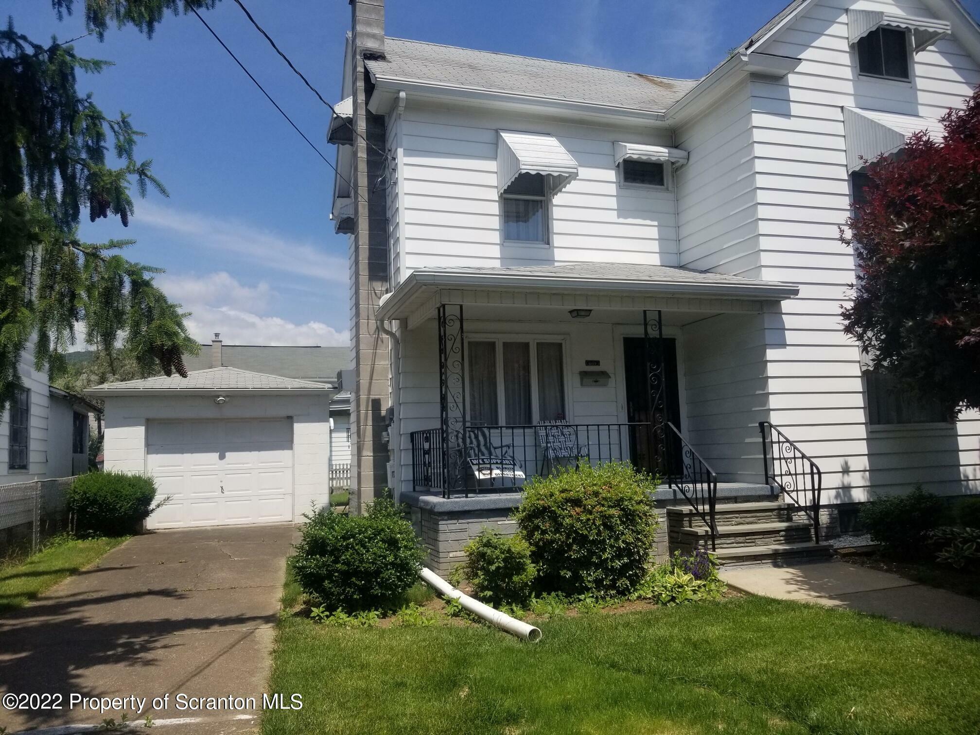 Property Photo:  607 Academy Street  PA 18452 