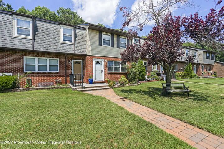 1088 Lizzies Court  Brick NJ 08724 photo