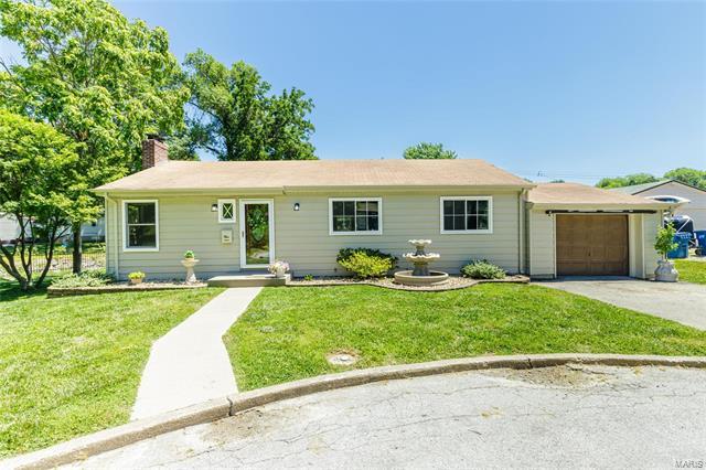 Property Photo: 5 Jolruns Place MO 63301