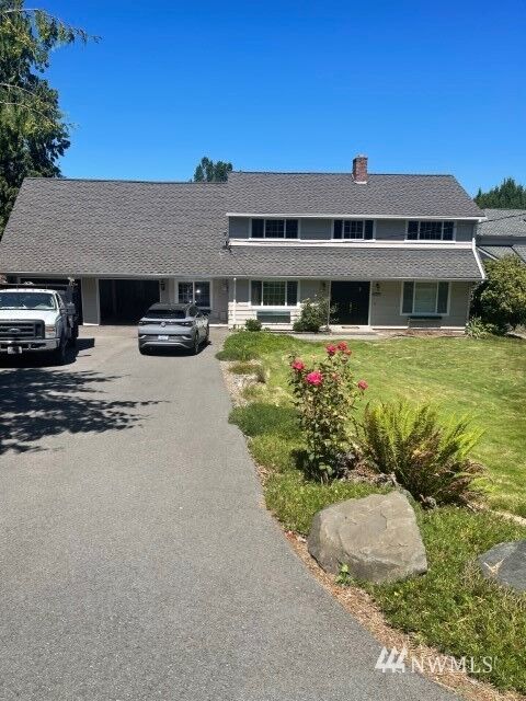 Property Photo: 14020 NE 84th Street WA 98052