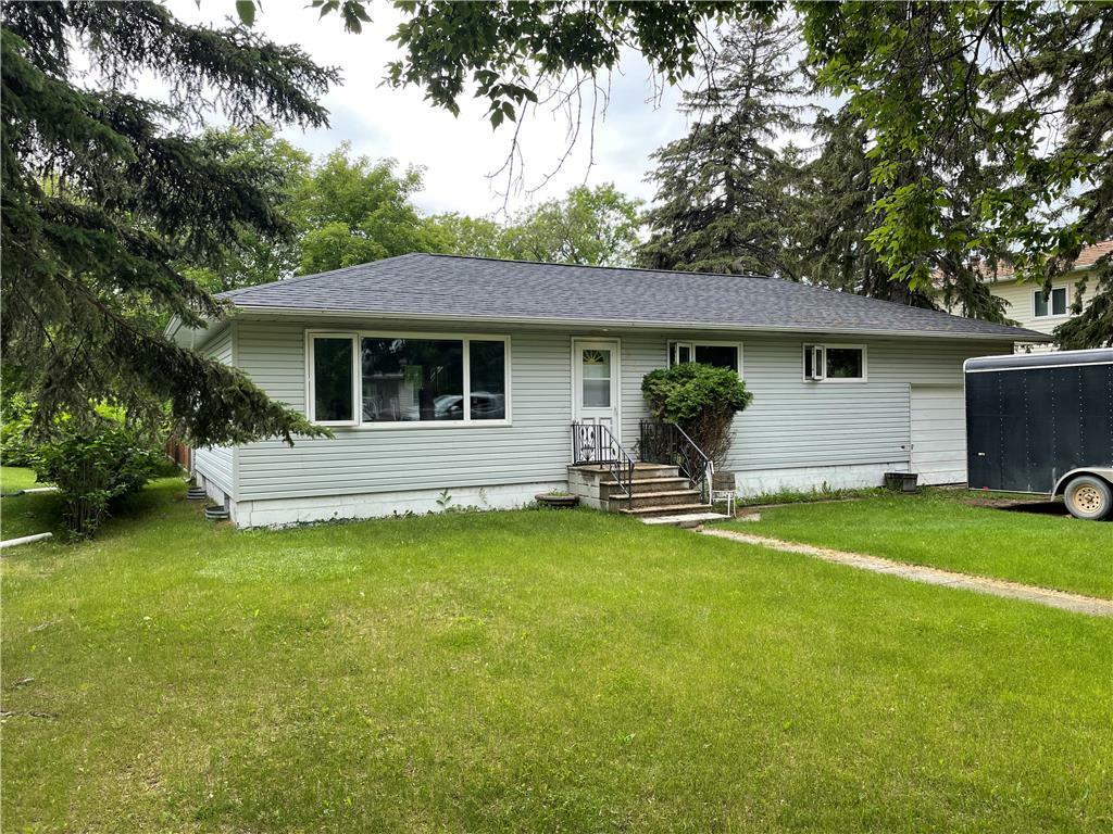 220 South Chestnut Street  Shoal Lake MB R0J1Z0 photo