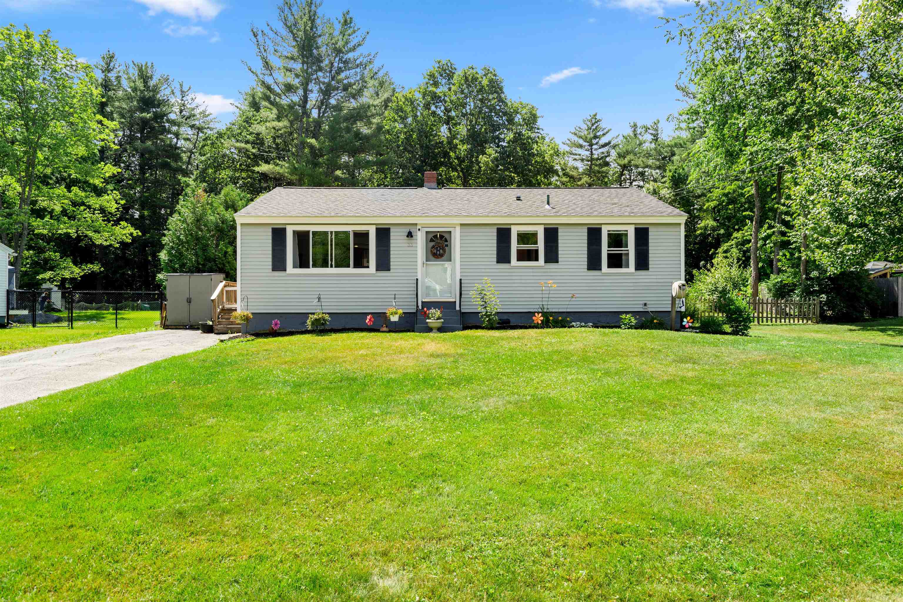 Property Photo:  33 Crawford Avenue  NH 03833 