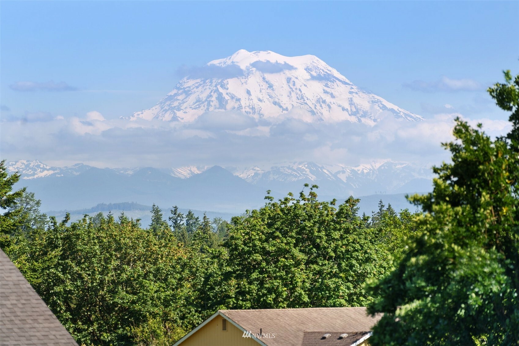 Property Photo:  13617 E 68th Avenue Court E  WA 98373 