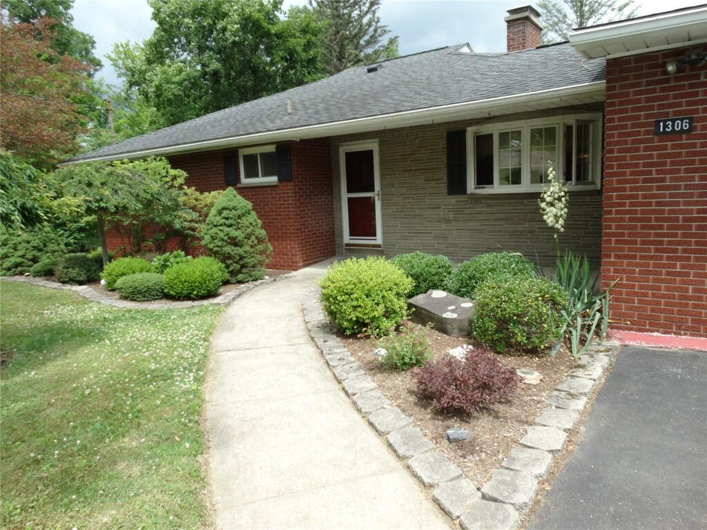 Property Photo:  1306 Farm To Market Road  NY 13760 