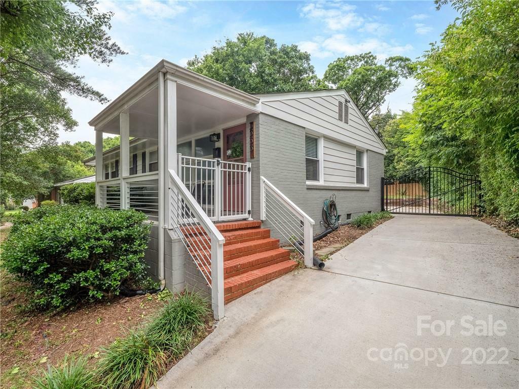 Property Photo:  3535 Eastwood Drive  NC 28205 