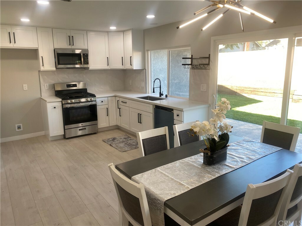 Property Photo: 1428 S Azalea Avenue CA 91762