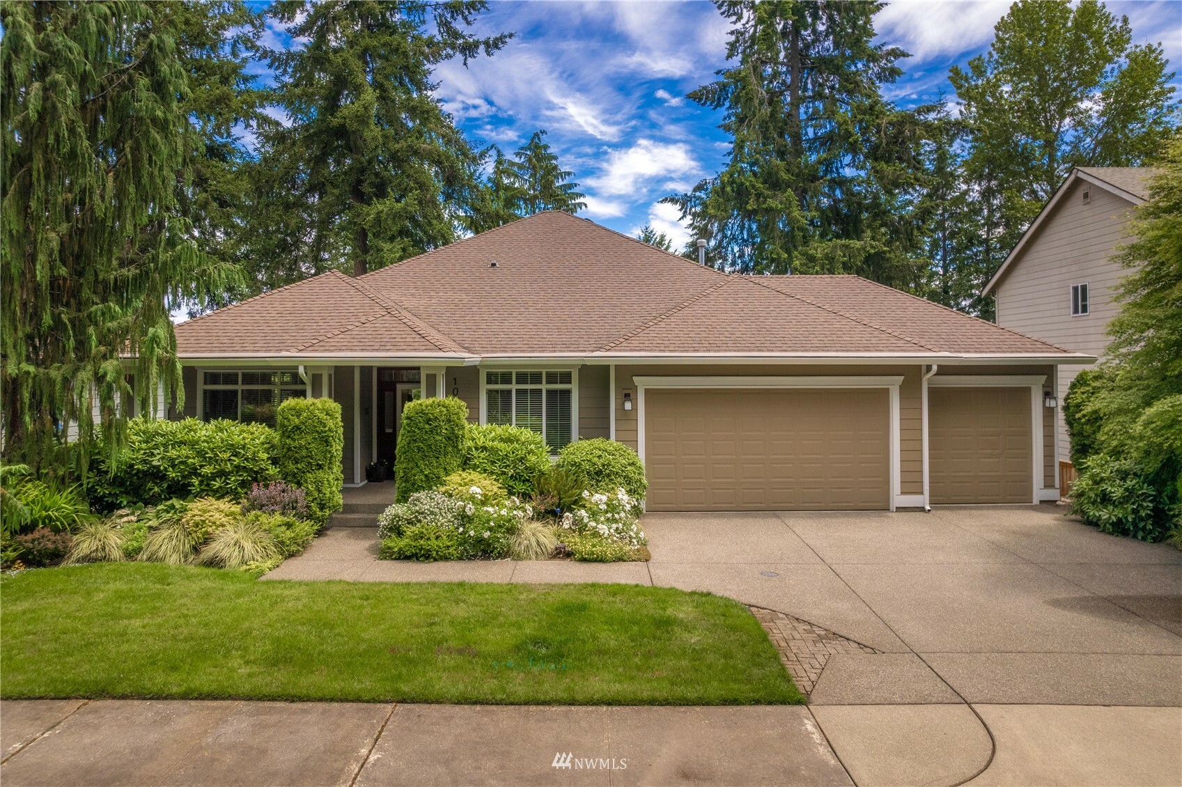 Property Photo:  10615 83rd Avenue SW  WA 98498 