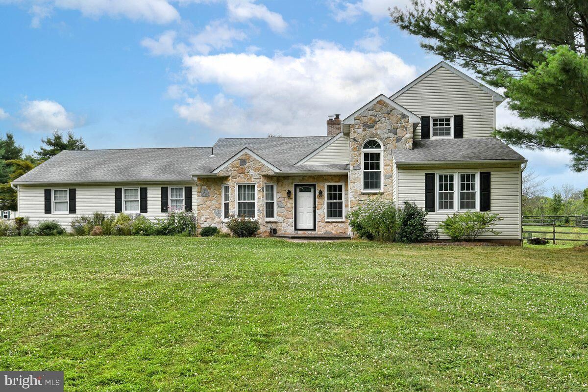 Property Photo: 87 Saylor Road PA 19473