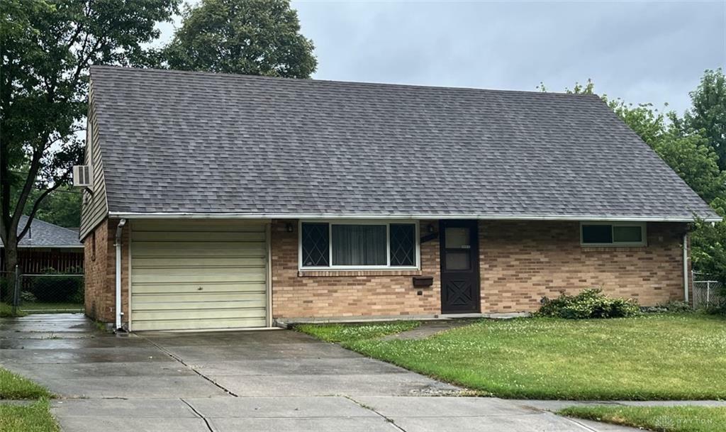 4906 Rittenhouse Drive  Huber Heights OH 45424 photo