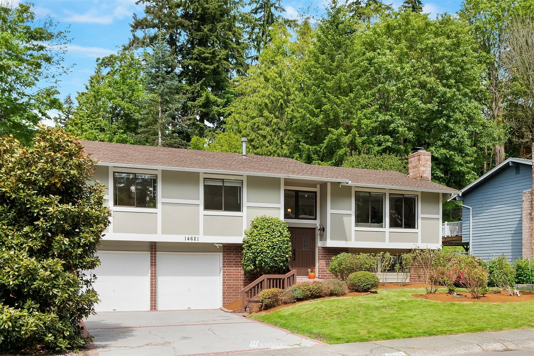 Property Photo:  14621 106th Avenue NE  WA 98011 