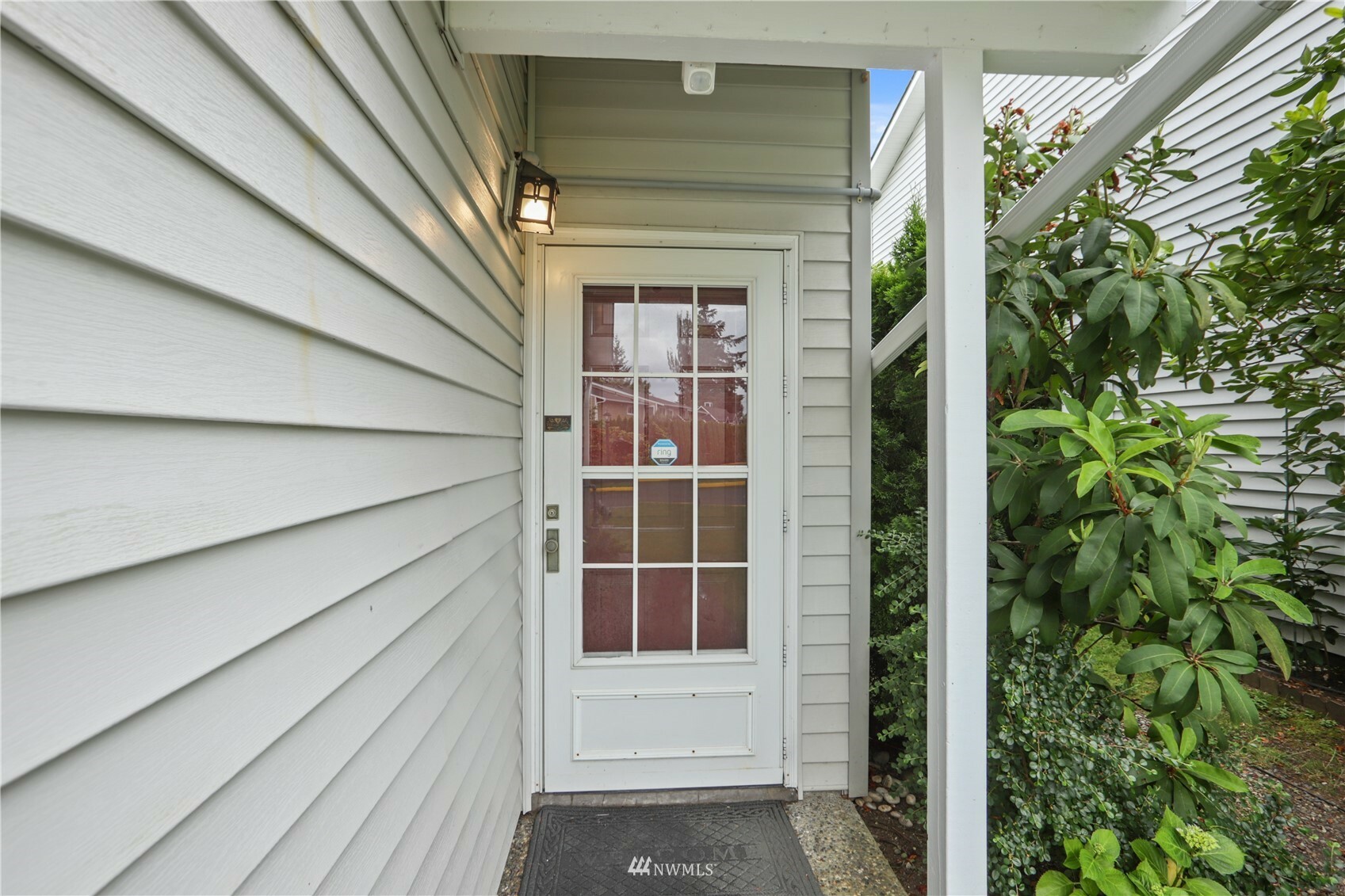 Property Photo:  315 E Park Street 11  WA 98045 