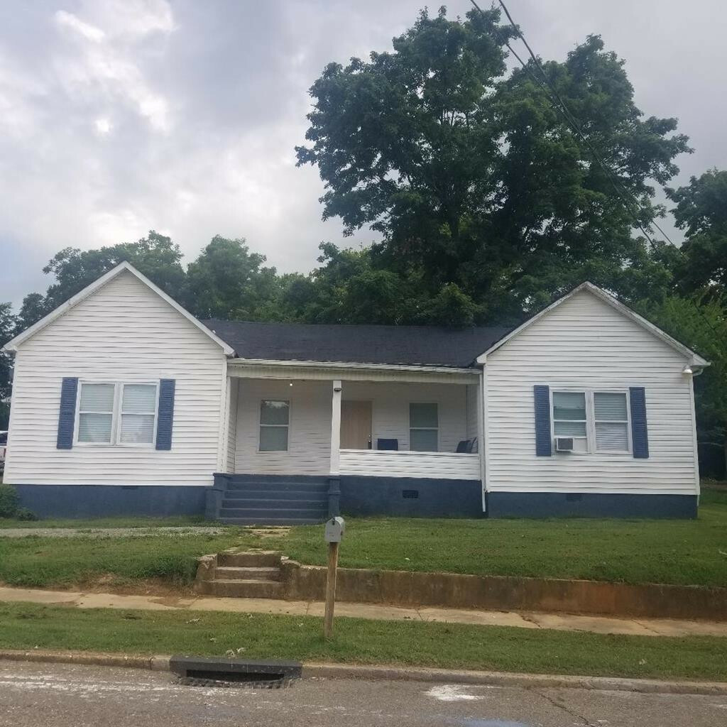 Property Photo:  712 Broad Street  TN 37874 