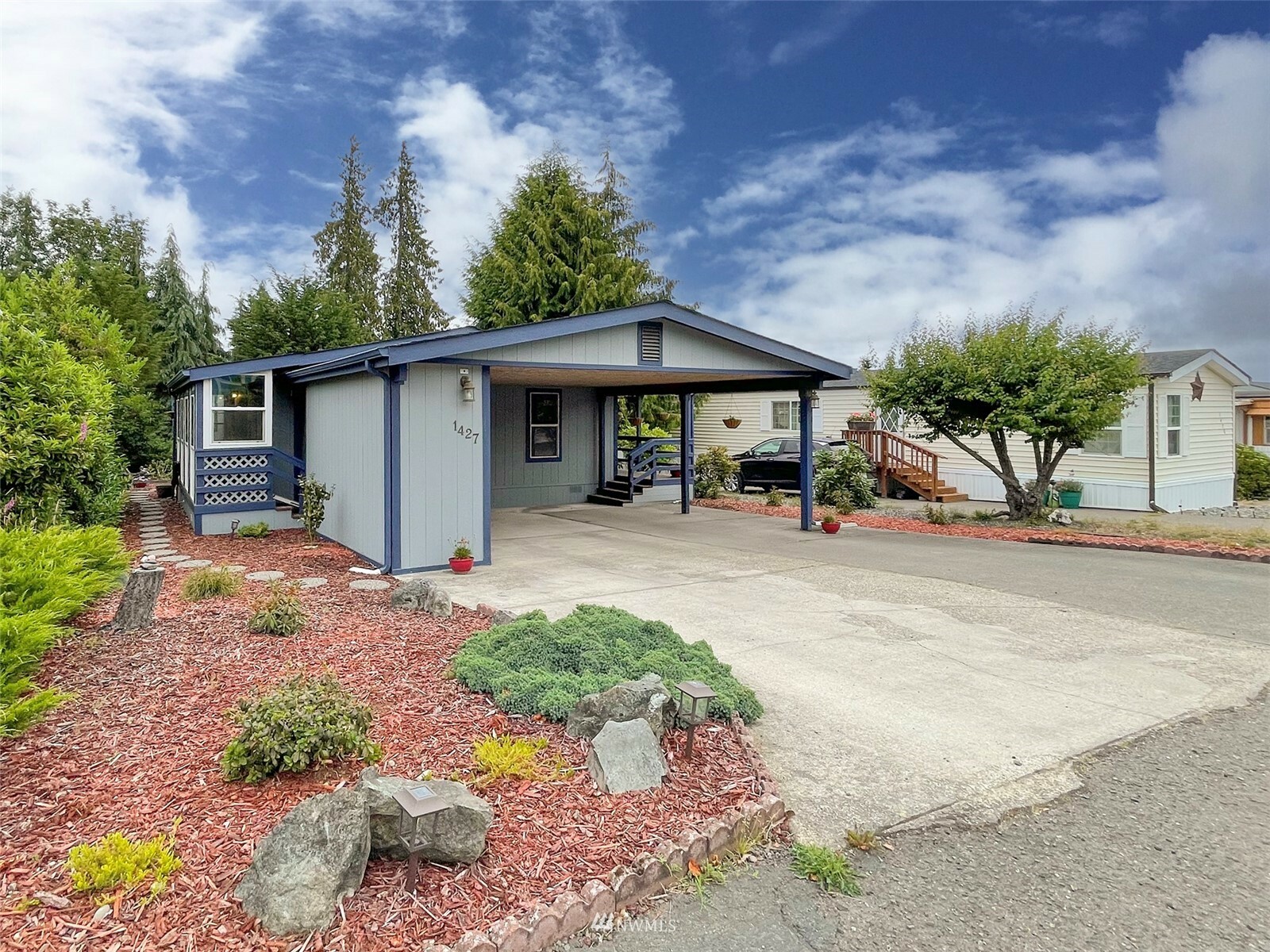 Property Photo:  1427 View Vista Park 27  WA 98362 