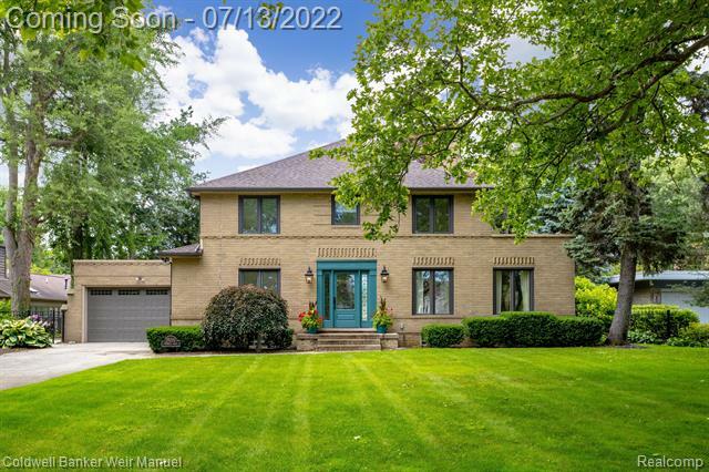 Property Photo:  15215 Windmill Pointe Drive  MI 48230 