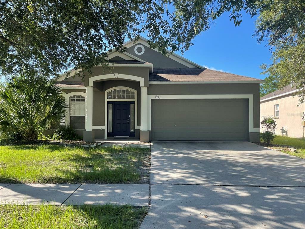Property Photo: 6733 Monarch Park Drive FL 33572