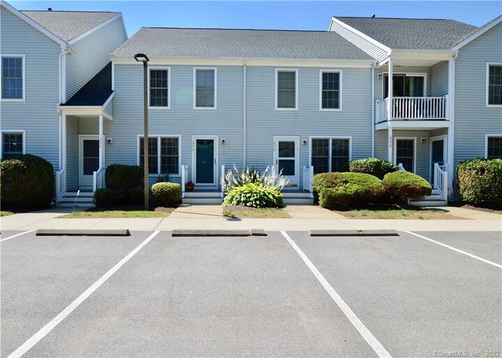 236 Laura Boulevard 236  Norwich CT 06360 photo