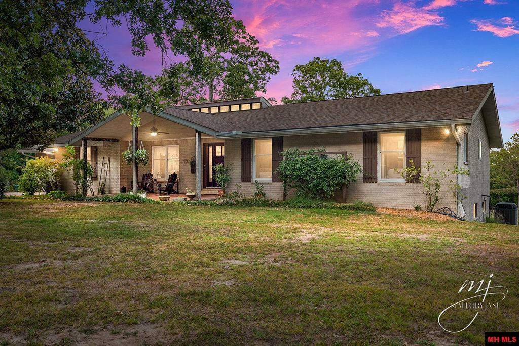 Property Photo:  392 Brunson Lane  AR 72653 