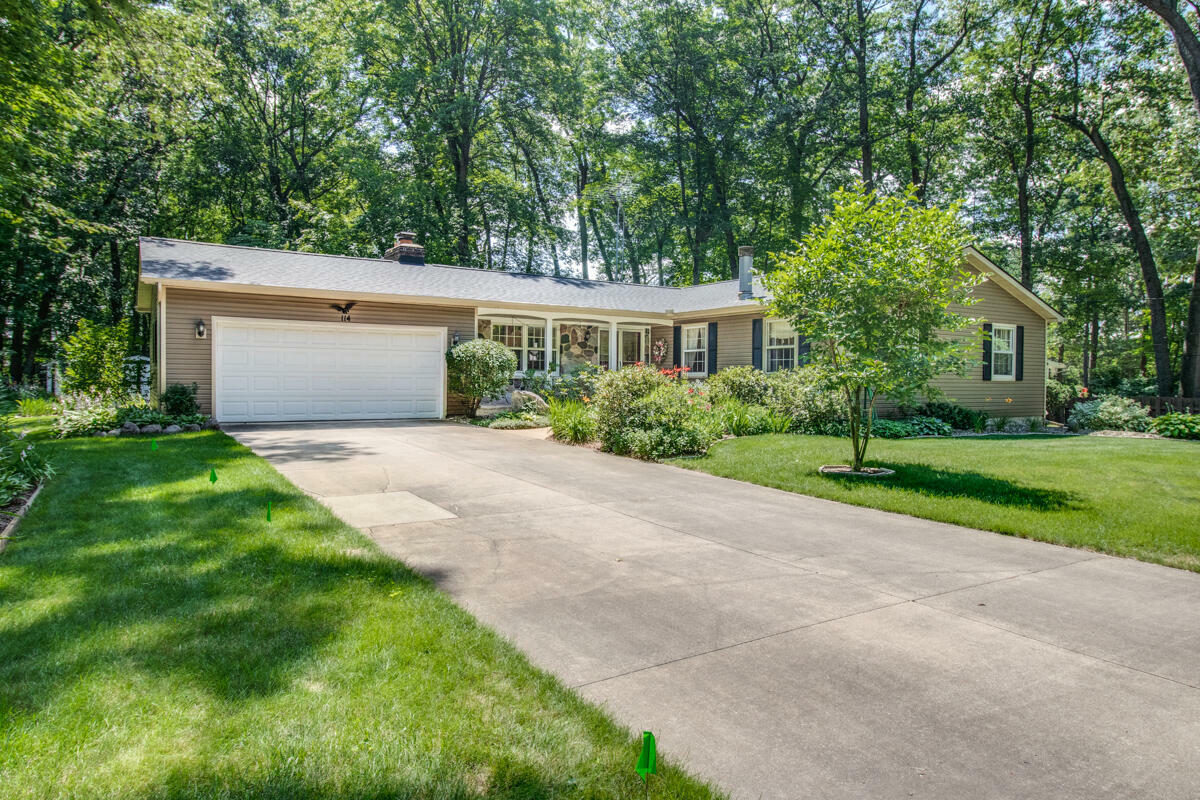 Property Photo:  114 Halladay Drive  MI 49017 