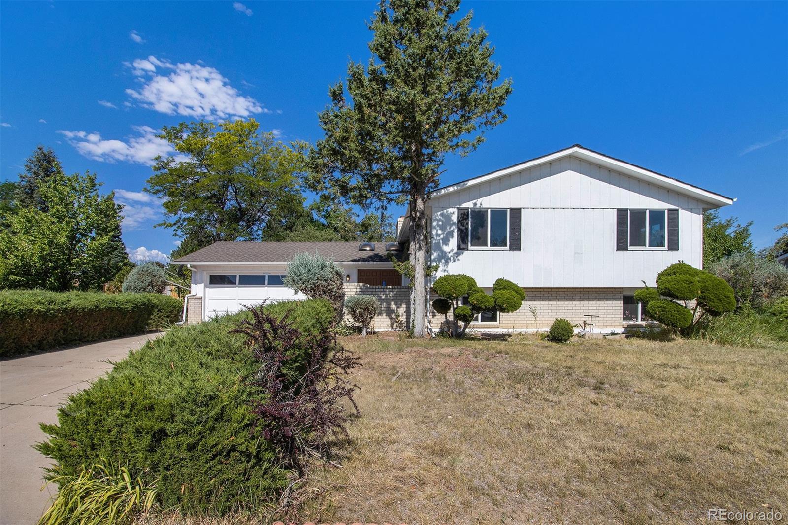 Property Photo: 6035 S Leyden Street CO 80111