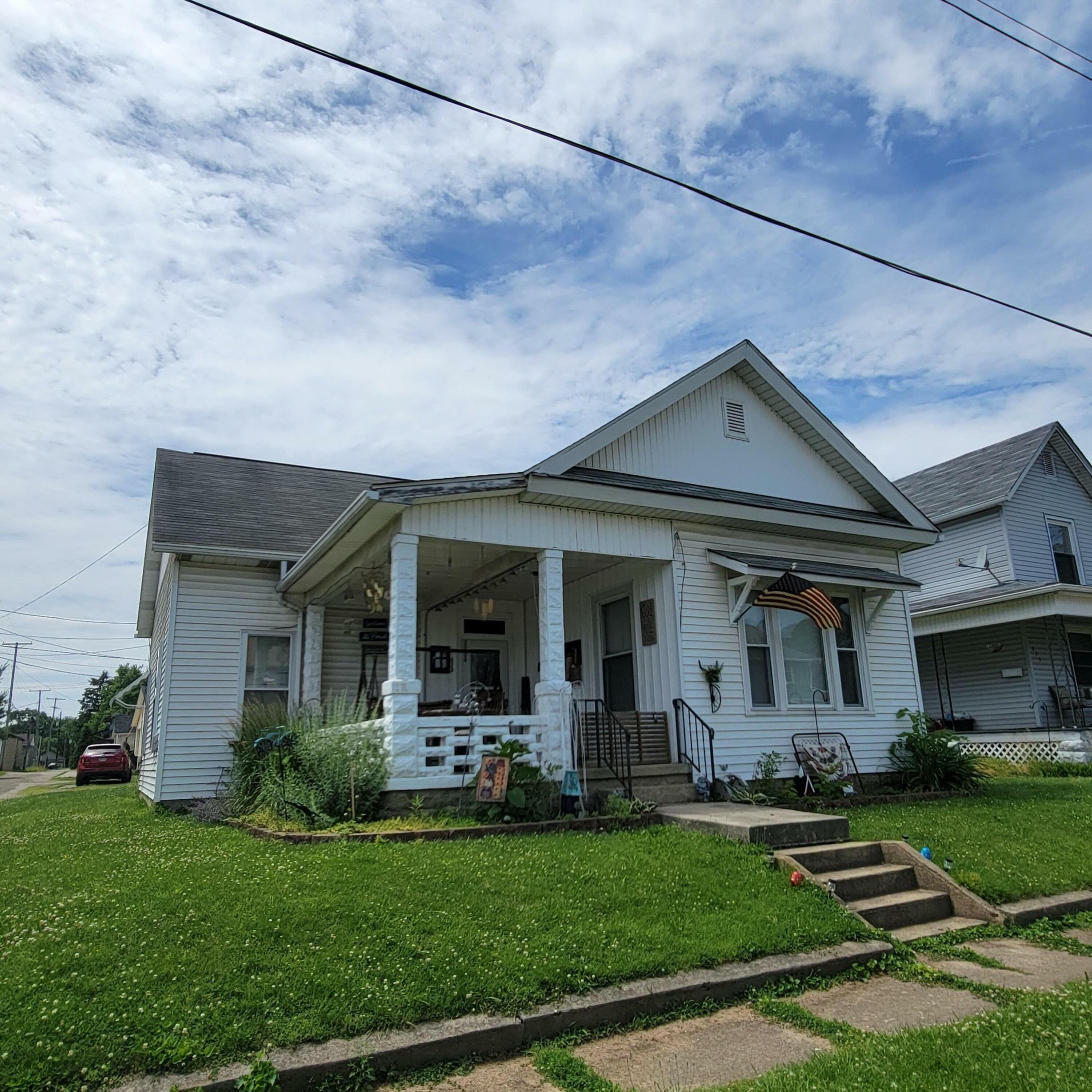 Property Photo: 673 Maple Avenue OH 43055