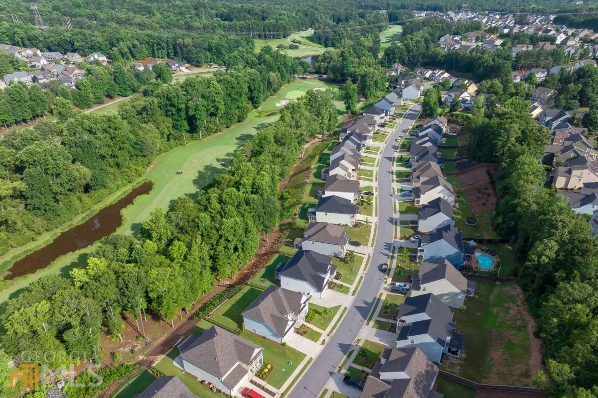 Property Photo: 6009 Ash Hill Place GA 30548